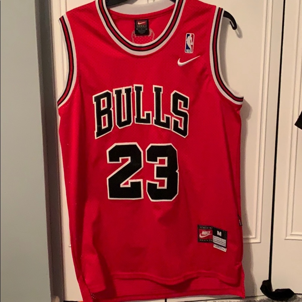 Michael Jordan Chicago Bulls Jersey Size M